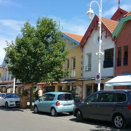 Appartement Les Pieds Dans L'eau *